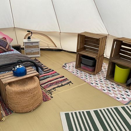 Glamping Meadow Bell Tent Stithians Экстерьер фото