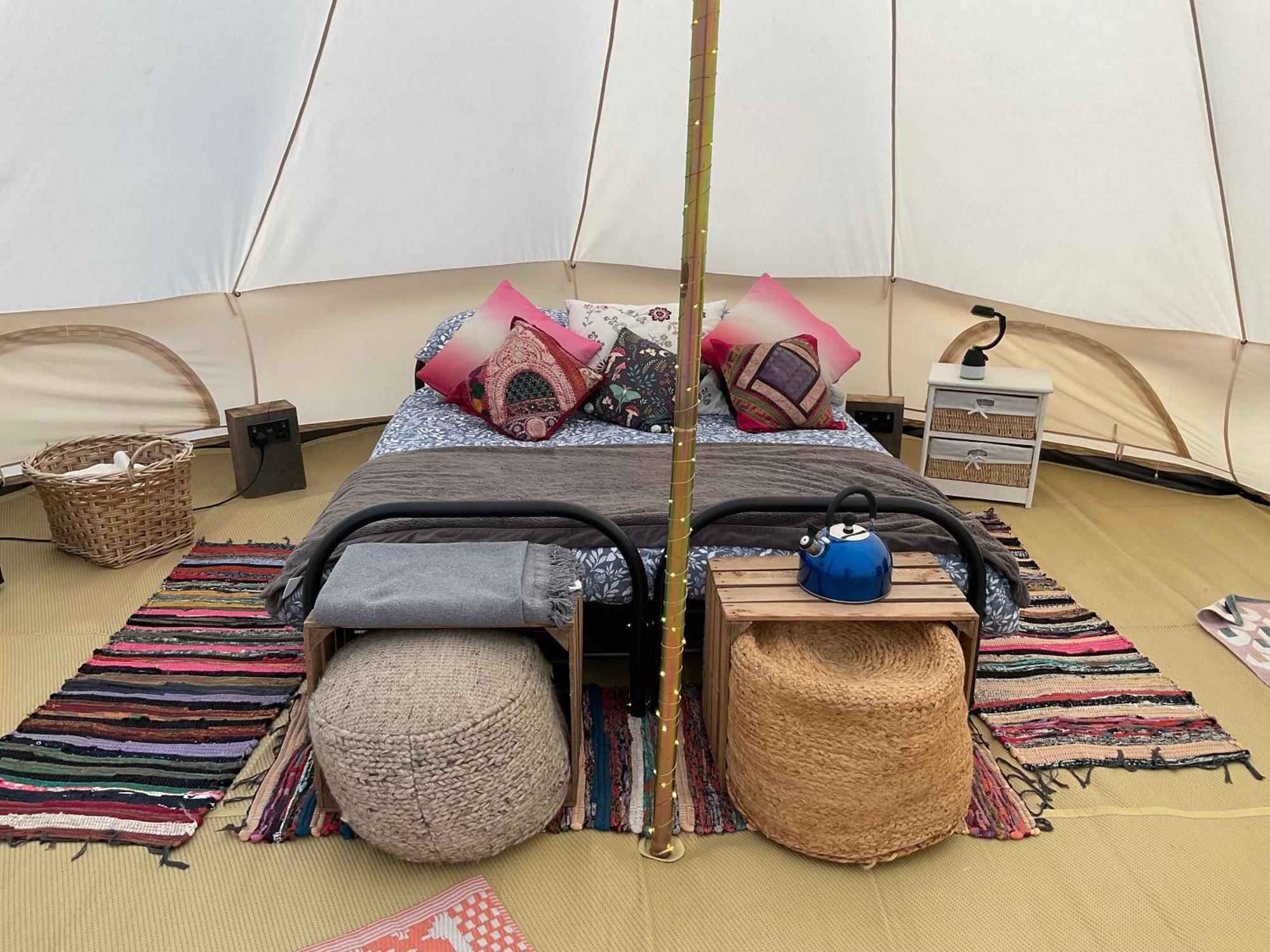 Glamping Meadow Bell Tent Stithians Экстерьер фото