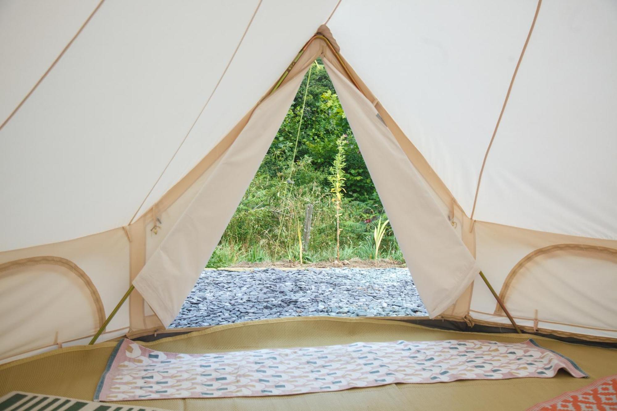 Glamping Meadow Bell Tent Stithians Экстерьер фото